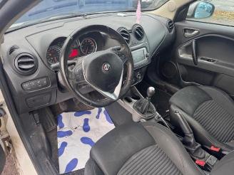 Alfa Romeo MiTo  picture 15