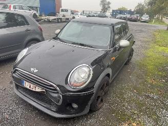 Unfallwagen Mini One D 2016/8
