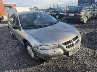 Chrysler Stratus  picture 2