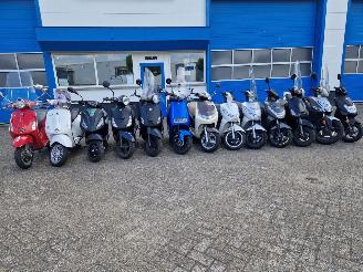 Schade scooter Yamaha   2020/1
