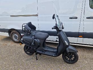 Schade scooter La Souris  E-SOURINI 2.0 BOSCH 2024/2
