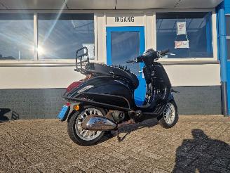 Vespa  SPRINT picture 7