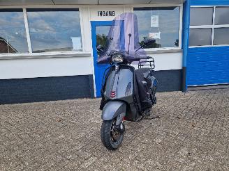 Vespa  SPRINT 45KM picture 14
