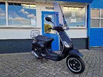 skadebil bromfiets Vespa  C38 S50 2013/5