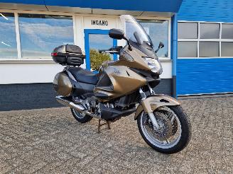 skadebil motor Honda  NT 700 DEAUVILLE 2006/7