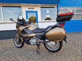 Honda  NT 700 DEAUVILLE picture 16