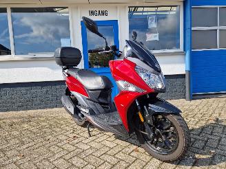 krockskadad bil bromfiets Sym  JET 14 , EURO 5 BROM 2022/5
