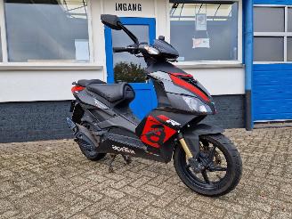 krockskadad bil bromfiets Aprilia  SR 50 FACTORY CARBURATOR 2019/9
