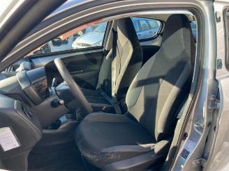 Peugeot 108 108, Hatchback, 2014 1.0 12V picture 9