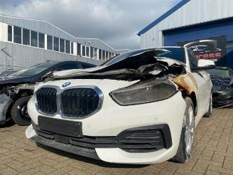 demontáž osobní automobily BMW 1-serie 1 serie (F40), Hatchback, 2019 118i 1.5 TwinPower 12V 2020/1