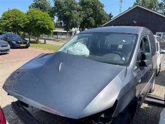 demontáž osobní automobily Volkswagen Caddy Caddy IV, Van, 2015 2.0 TDI 75 2019