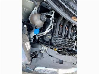 Peugeot 108 108, Hatchback, 2014 1.2 VTi 12V picture 21