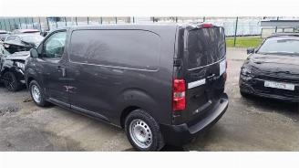 Peugeot Expert Expert (V1/VA/VB/VE/VF/VT/VY), Van, 2016 2.0 Blue HDi 150 16V picture 2