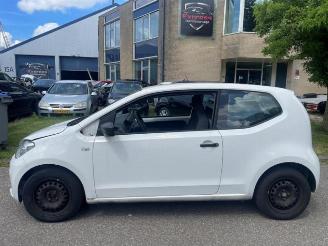 Volkswagen Up! Up! (121), Hatchback, 2011 1.0 12V 60 picture 2