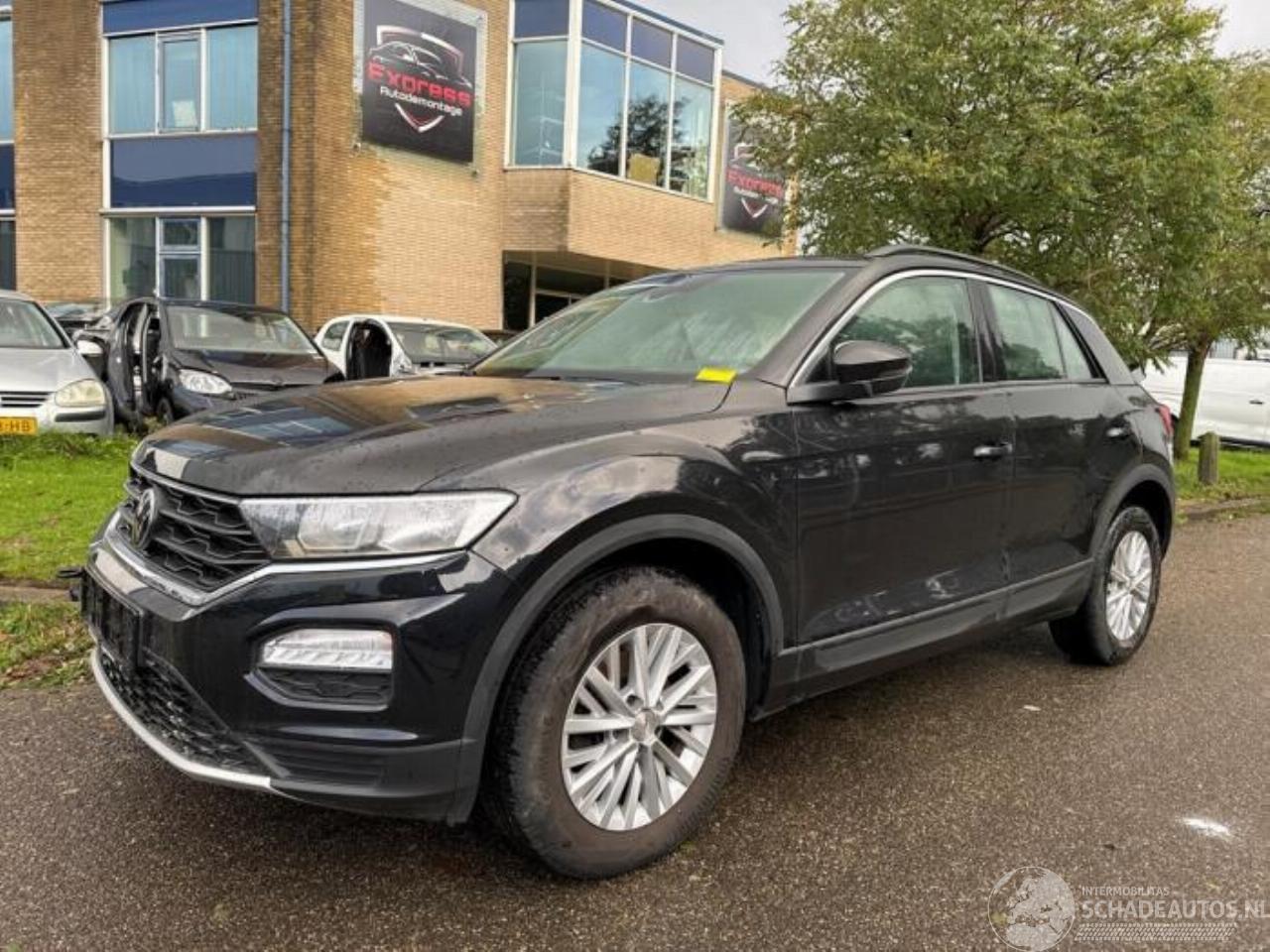 Volkswagen T-Roc T-Roc I, SUV, 2017 1.0 TSI 12V