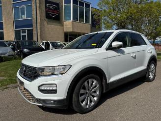disassembly passenger cars Volkswagen T-Roc T-Roc, SUV, 2017 1.0 TSI 12V BlueMotion 2018