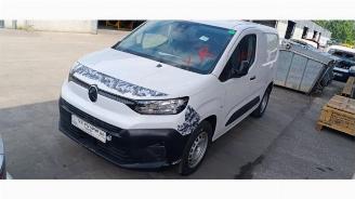 Vrakbiler auto Citroën Berlingo  2024/1
