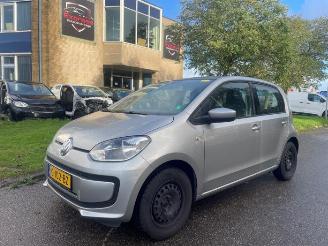 Vrakbiler auto Volkswagen Up! Up! (121), Hatchback, 2011 1.0 12V 60 2013/5