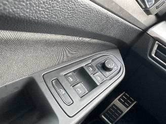 Volkswagen Golf 1.0 eTSI Life Business AUTOMAAT picture 20