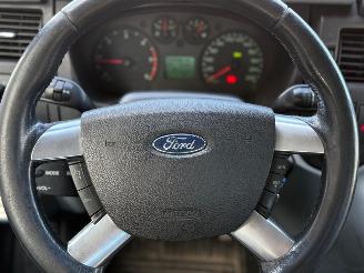 Ford Transit TREKKER CC 350M 2.2 TDCI Ambiente DC picture 11