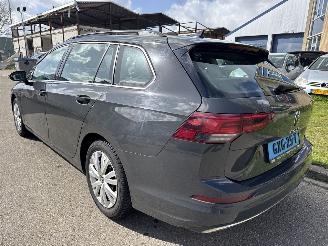 Volkswagen Golf 1.5 eTSI R-Line Business picture 3