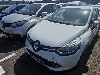 Renault Clio  picture 2