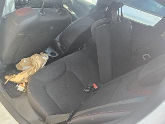 Renault Clio  picture 5