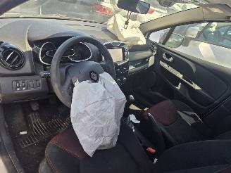 Renault Clio  picture 4