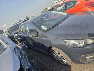 Peugeot 308  picture 8