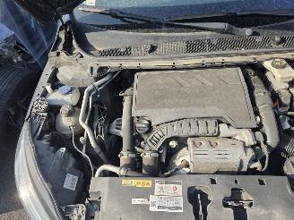 Peugeot 308  picture 9