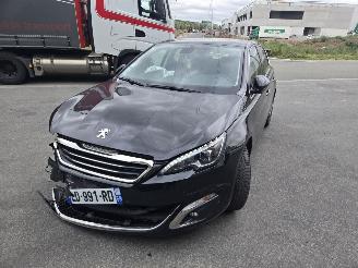 Peugeot 308  picture 10