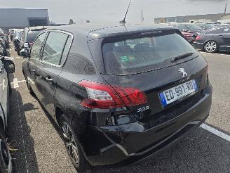 Peugeot 308  picture 7