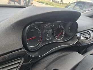 Opel Corsa  picture 12