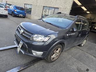 damaged passenger cars Dacia Sandero Stepway 2016/9