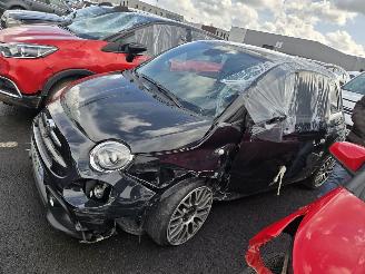 krockskadad bil auto Fiat 500 ABARTH 140HP 2021/3