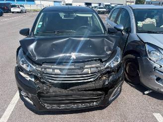 skadebil auto Peugeot 108  2015/8