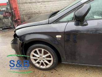 Seat Leon Leon (1P1), Hatchback 5-drs, 2005 / 2013 1.4 TSI 16V picture 2