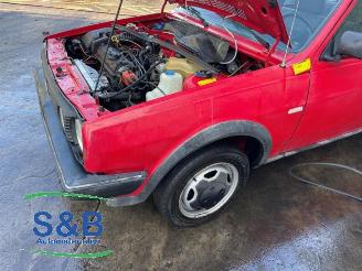 Dezmembrări autoturisme Volkswagen Polo Polo II (86), Hatchback 3-drs, 1981 / 1994 1.3 1990/3