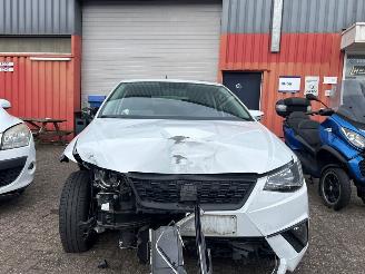 Schadeauto Seat Ibiza 1.0 TSI 12V Hatchback 4Dr Benzine 999cc 70kW (95pk) FWD 2018-08  DKLA 2020/9