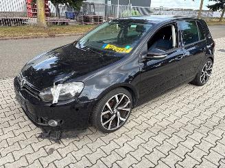 skadebil auto Volkswagen Golf 1.2 TSI Hatchback  Benzine 1.197cc 63kW (86pk) FWD 2010-05/2012-11  CBZA 2010/1