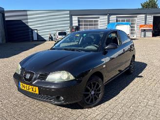 krockskadad bil auto Seat Ibiza 1.4 16V 75 Hatchback  Benzine 1.390cc 55kW (75pk) FWD 2002-02/2008-05 (6L1) BBY 2003/1