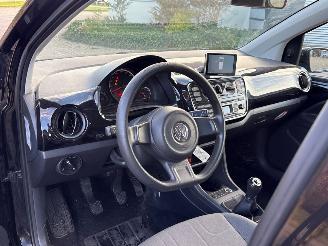 Volkswagen Up! 1.0 12V 60 Hatchback  Benzine 999cc 44kW (60pk) FWD 2011-08/2020-08  CHYA picture 9