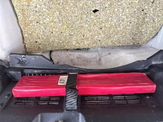 Seat Ibiza 1.4 TSI 16V FR Hatchback 2Dr Benzine 1.390cc 110kW (150pk) FWD 2009-03/2012-10 (6J1) CAVF picture 24