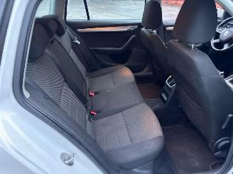 Skoda Octavia 1.6 TDI Greenline 16V Combi/o 4Dr Diesel 1.598cc 81kW (110pk) FWD 2013-05/2020-07  CRKB picture 15