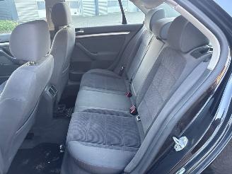 Volkswagen Jetta 1.6 FSI 16V Sedan 4Dr Benzine 1.598cc 85kW (116pk) FWD 2005-09/2008-06 (1K2) BLF; EURO4 picture 19