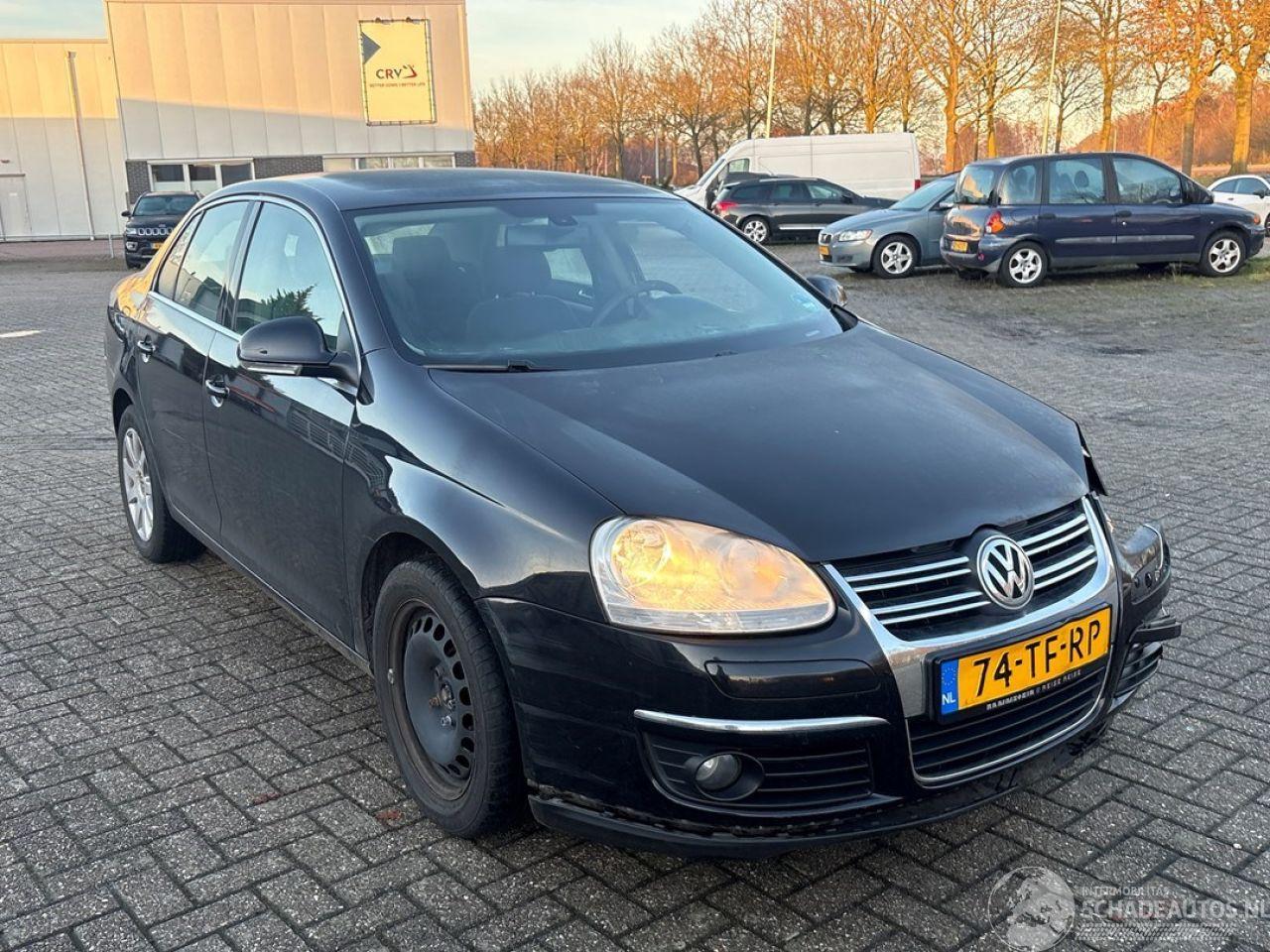 Volkswagen Jetta 1.6 FSI 16V Sedan 4Dr Benzine 1.598cc 85kW (116pk) FWD 2005-09/2008-06 (1K2) BLF; EURO4