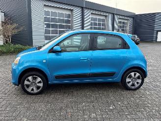 Renault Twingo 1.0 SCe 70 12V Hatchback 4Dr Benzine 999cc 52kW (71pk) RWD 2014-09 (AHB0; AHB1; AHB3; AHB4; AH0BE2M7) H4D400; H4DA4 picture 2