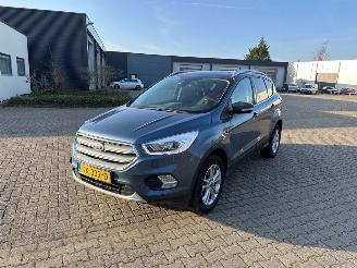 Avarii autoturisme Ford Kuga 1.5 EcoBoost 16V 150 SUV  Benzine 1.499cc 110kW (150pk) FWD 2018/8