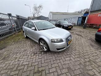 Audi A3 1.6 Hatchback 2Dr Benzine 1.595cc 75kW (102pk) FWD 2005-06/2012-09 (8P1) BSE picture 8