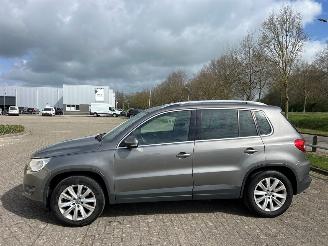 Volkswagen Tiguan 1.4 TSI 16V SUV  Benzine 1.390cc 110kW (150pk) FWD 2008-03/2011-05 (5N1) CAVA picture 4
